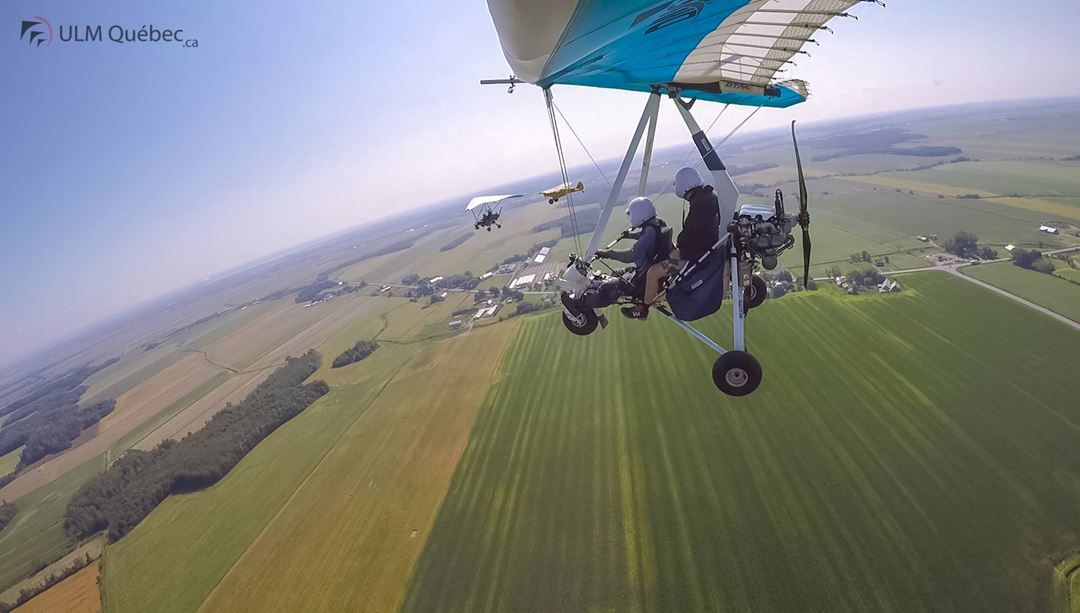 Flying formation of 3 Ultralight at Recreational flying center ULM Québec